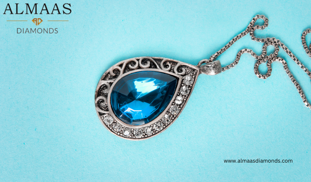 Explore The Beauty of Gemstone Pendants and Choose the Perfect One for You!