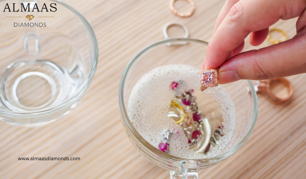 How to Clean Gold Jewellery Without Damaging It?