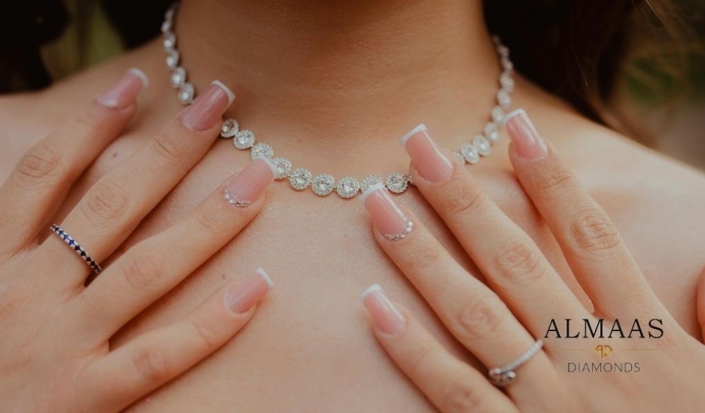 Why the Diamond Tennis Necklace Is Today’s Most Wearable Luxury?