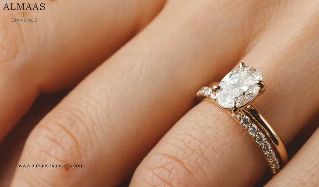 Oval Engagement Rings Guide: Styles, Settings & Buying Tips