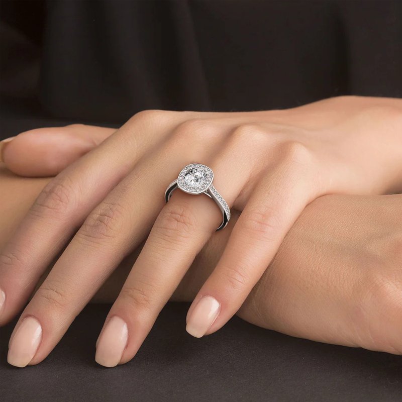 Platinum Lucia Engagement Ring