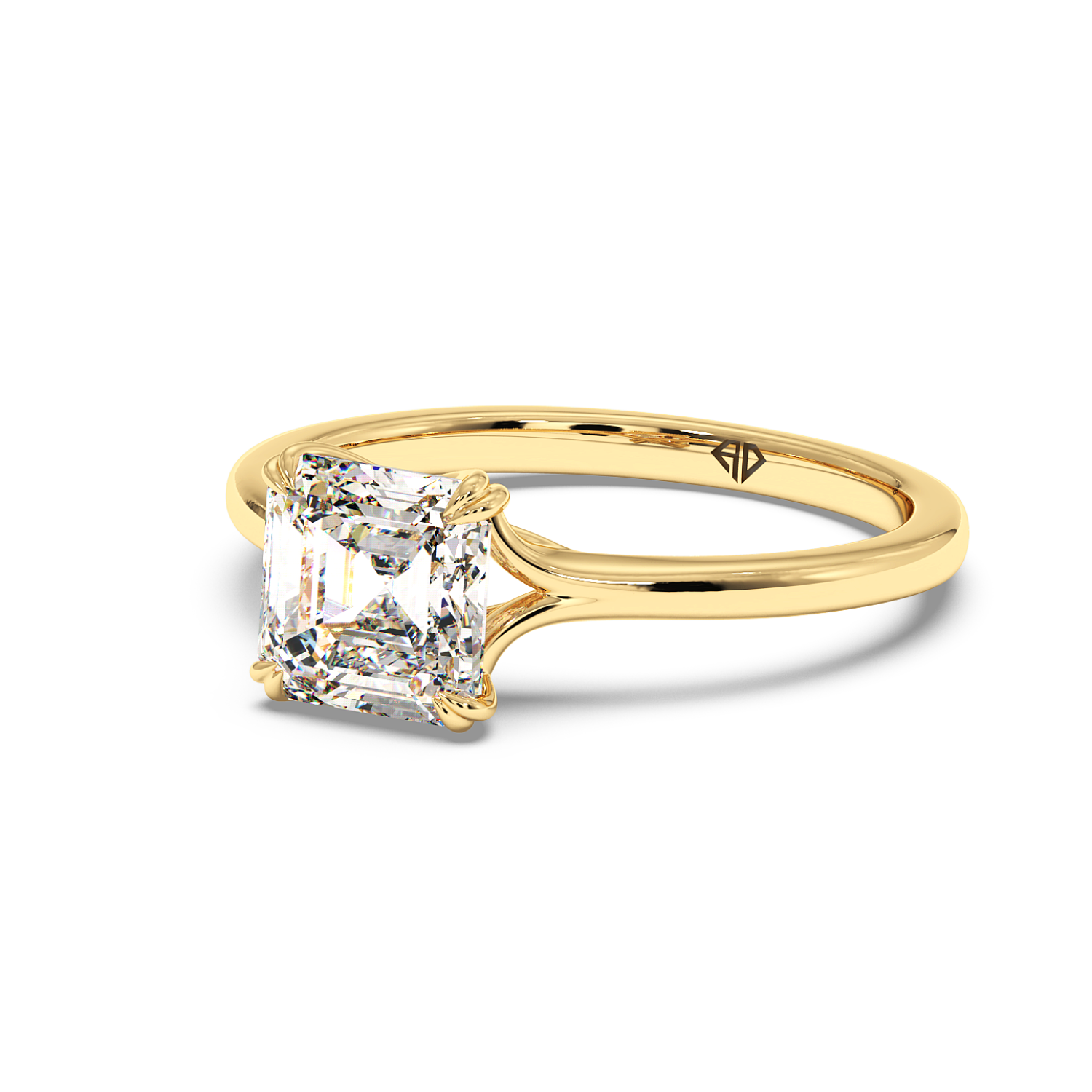 18K Yellow Gold Leone Engagement Ring